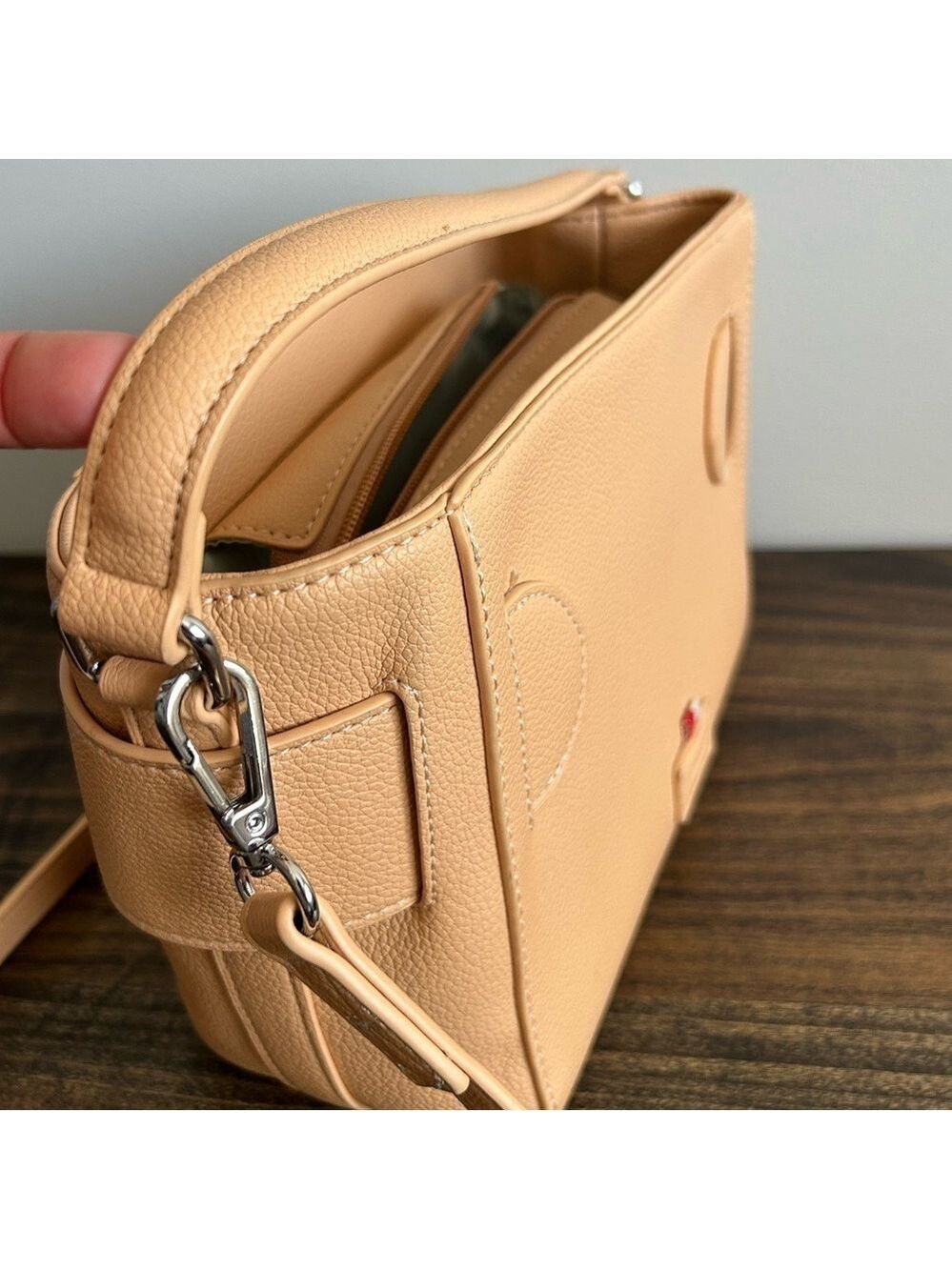 Colab Woodland ‘Ridley’ Crossbody Bag. - Picture 8 of 11
